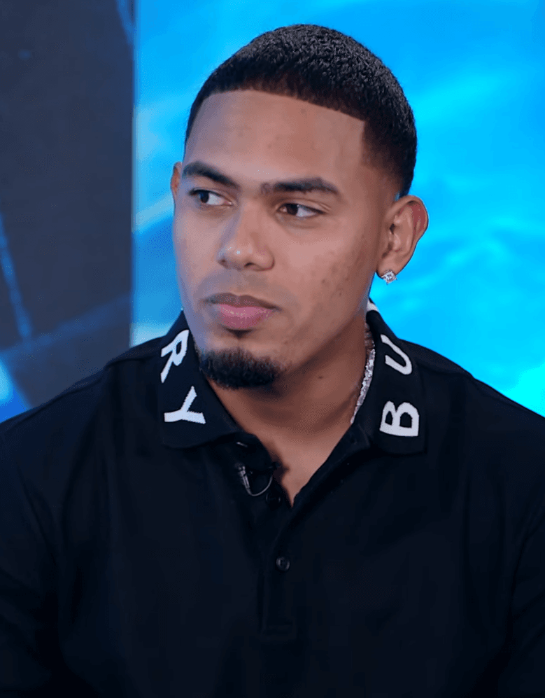 Myke Towers ft. Bad Bunny — ADIVINO creator campaign